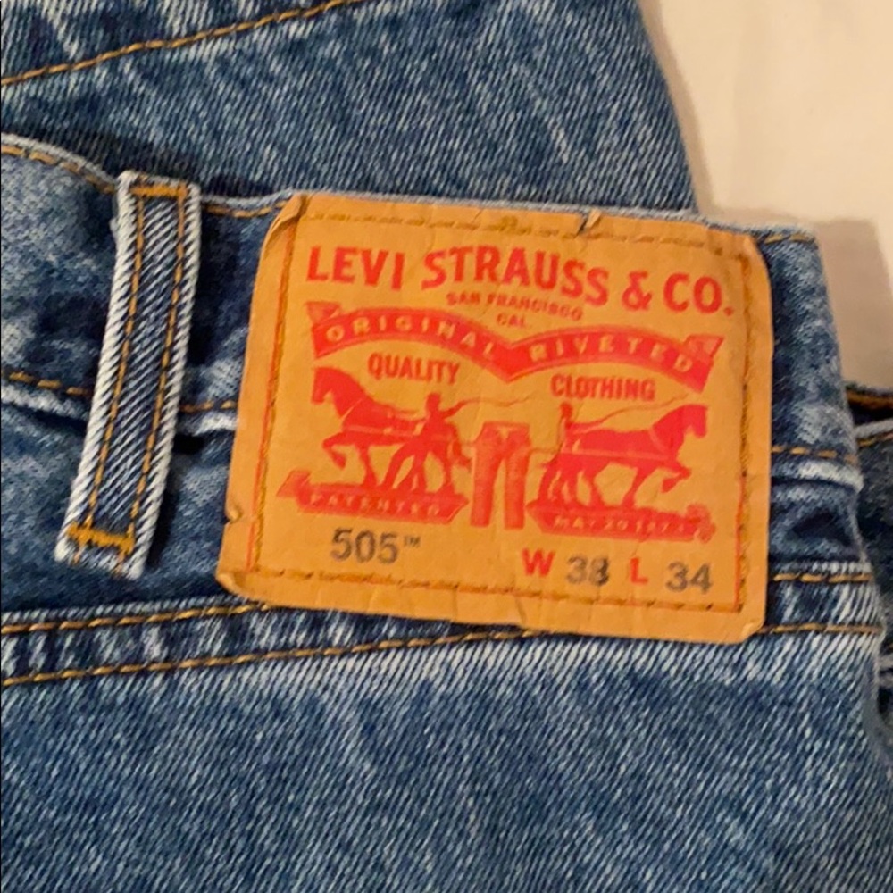 Levi 505 jeans